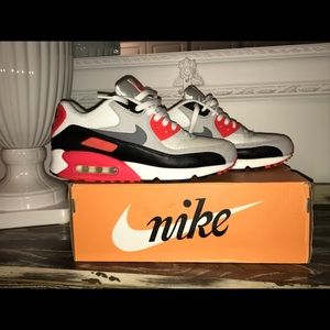 Women’s Nike Air Max